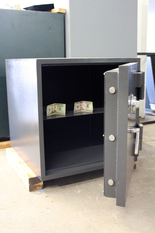 Used 2424 TL30 Equivalent High Security Steel Plate Safe lackasafe